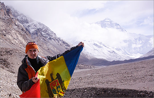 Olympic flames reach the top of the world!